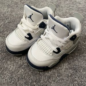 Jordan 4 Retro